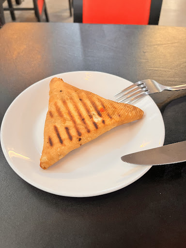 Photo of Friends Cafe and restaurant - 1 Queen St, Oxford OX1 1EP