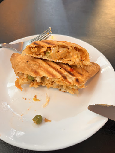 Photo of Friends Cafe and restaurant - 1 Queen St, Oxford OX1 1EP