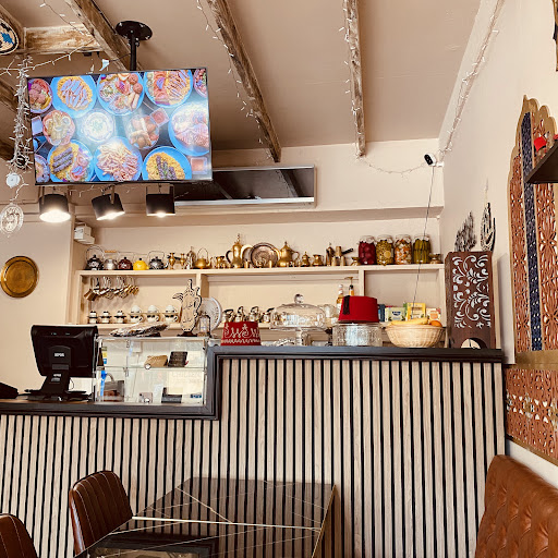 Photo of 7 GATES DAMASCUS CAFE - 51A Cowley Rd, Oxford OX4 1HP