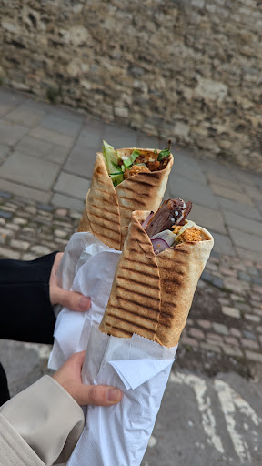 Photo of Najar's Place - 1 St Giles', Oxford OX1 3LU