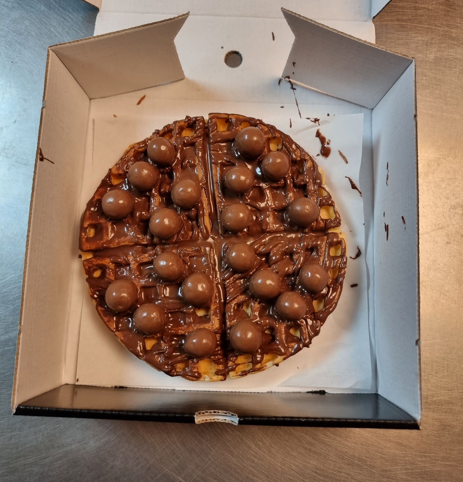 Photo of The Mirror Pizza - 76 Druridge Dr., Blyth NE24 4PZ