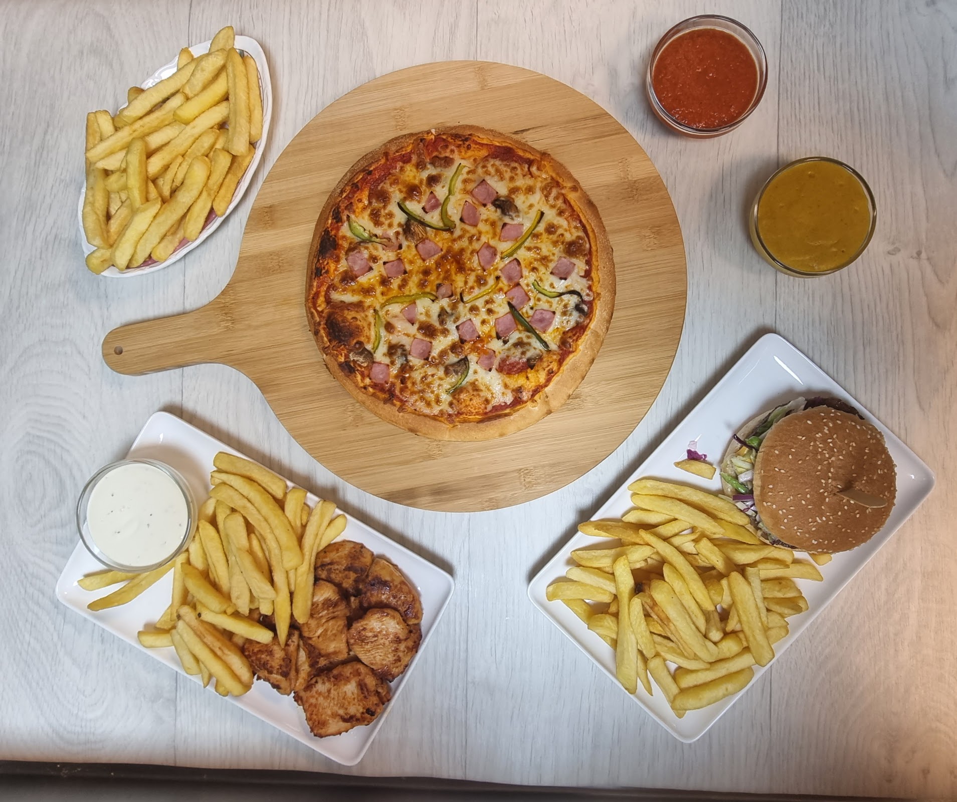 Photo of The Mirror Pizza - 76 Druridge Dr., Blyth NE24 4PZ