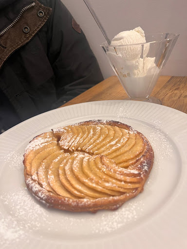 Photo of Anzar Brasserie - 191 Broadway, Bexleyheath DA6 7ER