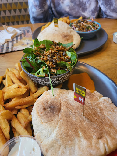 Photo of Nando's Crewe - Grand Junction Retail Park, 114-116 Earle St, Cheshire, Crewe CW1 2AQ