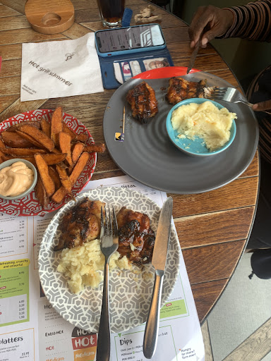 Photo of Nando's Crewe - Grand Junction Retail Park, 114-116 Earle St, Cheshire, Crewe CW1 2AQ