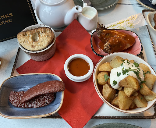 Photo of Zeytin Mediterranean Restaurant - 22 Bridge St, Warrington WA1 2QW