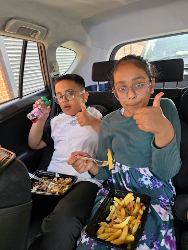 Photo of Arnies - Unit 1, 748-752 Green Ln, Dagenham RM8 1YT