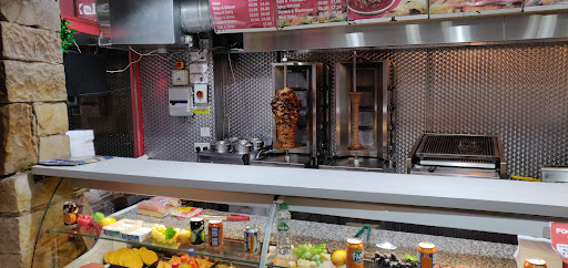 Photo of Bobby's Kebab House - 21 Candlemaker Row, Edinburgh EH1 2QG