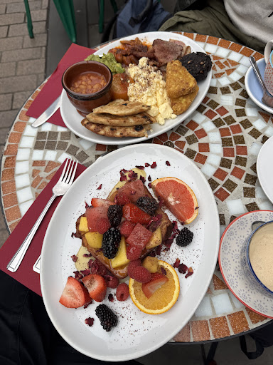 Photo of Meze Meze Edinburgh - 71 Rose St, Edinburgh EH2 2NH