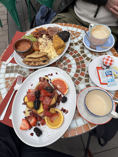 Photo of Meze Meze Edinburgh - 71 Rose St, Edinburgh EH2 2NH