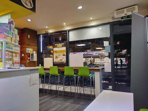 Photo of Gourmet Peri Peri & Gourmet pizza (halal) - 155 Sidwell St, Exeter EX4 6RT