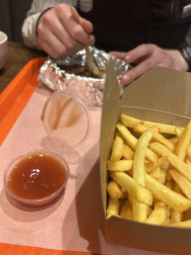 Photo of FOODYZ Kebabs Burgers Pizza Shakes Dessert (Halal) - 1 Sacheverel St, Derby DE1 2JR