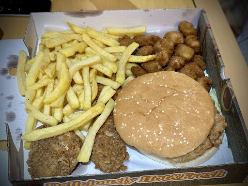 Photo of Royalz Fastfood - 14 Halifax Rd, Dewsbury WF13 2JN