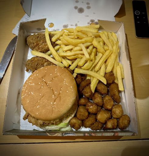 Photo of Royalz Fastfood - 14 Halifax Rd, Dewsbury WF13 2JN