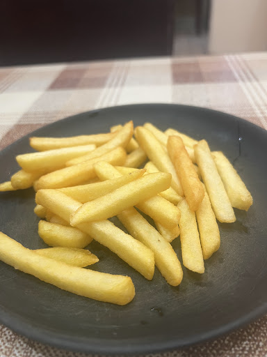 Photo of Santos Dewsbury - 4 South St, Dewsbury WF13 1JT