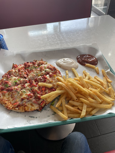 Photo of Santos Dewsbury - 4 South St, Dewsbury WF13 1JT