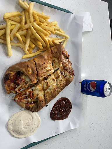 Photo of Santos Dewsbury - 4 South St, Dewsbury WF13 1JT