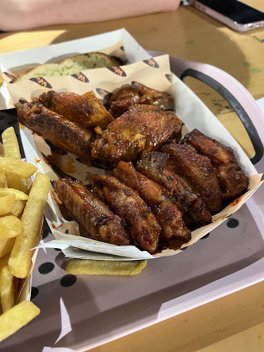 Photo of Wings ‘n’ Shawarma - Lock 29, Castle Quay Shopping Centre, Banbury OX16 5UN