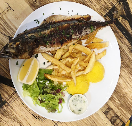 Photo of Saorma Cu De Toate Burnt Oak - 121 Burnt Oak Broadway, Burnt Oak, Edgware HA8 5EN