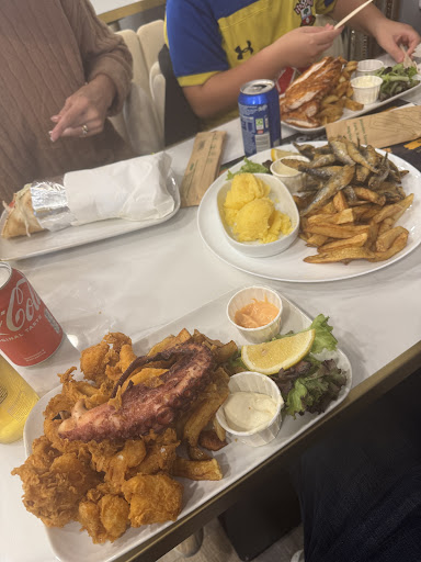 Photo of Saorma Cu De Toate Burnt Oak - 121 Burnt Oak Broadway, Burnt Oak, Edgware HA8 5EN