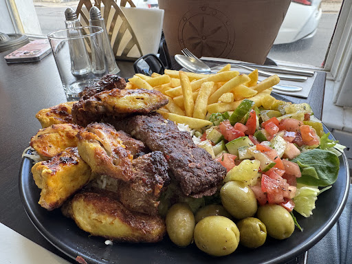 Photo of Samaan Restaurant - 74 Mill Rd, Petersfield, Cambridge CB1 2AS