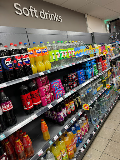 Photo of Spar & The Ladz Ely - 19 High St, ELY CB7 4LQ