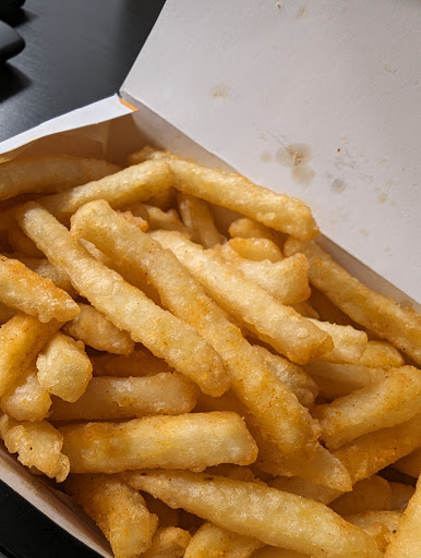 Photo of Mojo's Chicken & Pizza - 6 Lutterworth Rd, Aylestone, Leicester LE2 8PE