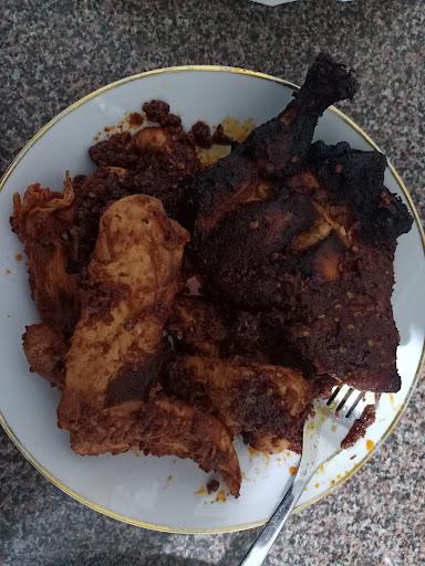 Photo of Shazmin's - 2 Laurel Rd, Leicester LE2 1BN