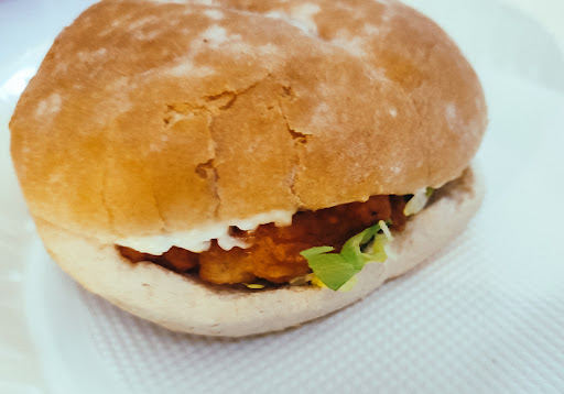 Photo of Shazmin's - 2 Laurel Rd, Leicester LE2 1BN