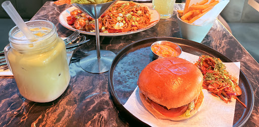 Photo of Chai Green - 130 Evington Rd, Leicester LE2 1HL