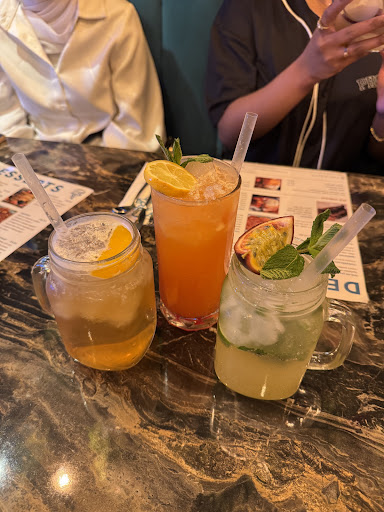 Photo of Chai Green - 130 Evington Rd, Leicester LE2 1HL