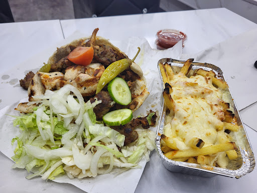 Photo of Pavlos Kebabs & Pizzas - 88 Queens Rd, Clarendon Park, Leicester LE2 1TU