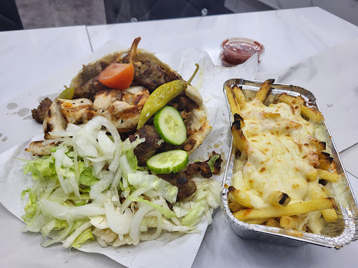 Photo of Pavlos Kebabs & Pizzas - 88 Queens Rd, Clarendon Park, Leicester LE2 1TU