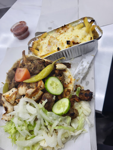 Photo of Pavlos Kebabs & Pizzas - 88 Queens Rd, Clarendon Park, Leicester LE2 1TU