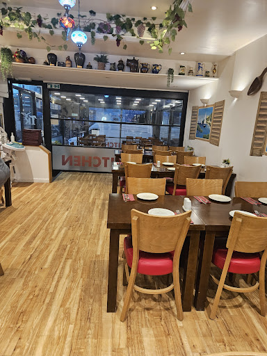 Photo of Istanbul Grill Kebab - 2 Cliff Rd, Newquay TR7 1SG