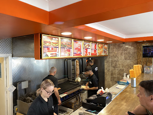 Photo of GOLDEN KEBAB HOUSE - 12 Queens Rd, North Camp, Farnborough GU14 6DN