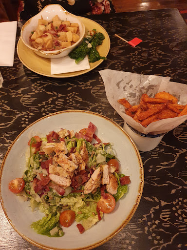 Photo of Alento Lounge - 162 Fleet Rd, Fleet GU51 4BE