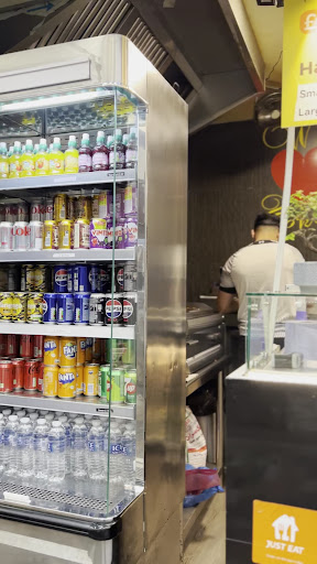 Photo of Yellow Stone Woking - Market walk Kiosk, 9 Market Walk, Woking GU21 6GH