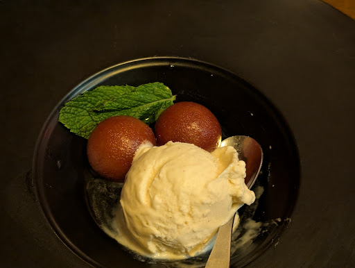 Photo of Everest Inn Hythe - 32-34 High St, Hythe CT21 5AT