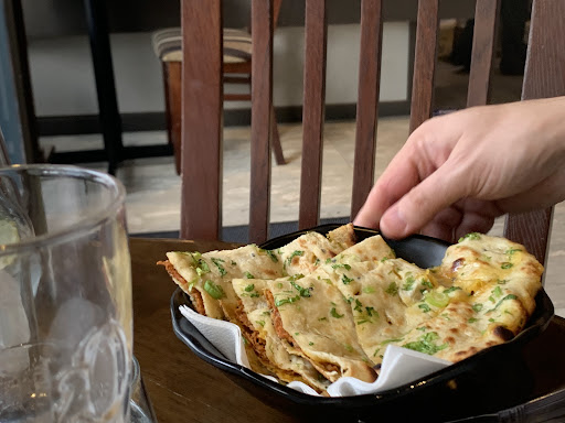 Photo of Everest Inn Hythe - 32-34 High St, Hythe CT21 5AT