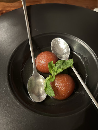 Photo of Everest Inn Hythe - 32-34 High St, Hythe CT21 5AT