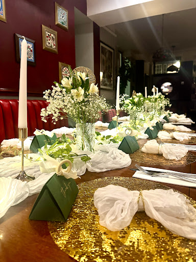 Photo of La Le Turkish Mediterranean restaurant - 106-110 Academy St, Inverness IV1 1LX