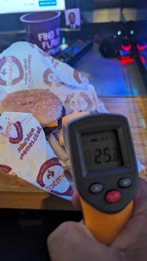 Photo of Maeme's Aldershot - 113 Victoria Rd, Aldershot GU11 1JE