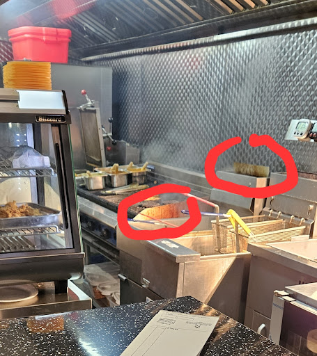 Photo of Sandhurst Peri Peri - 80 High St, Sandhurst GU47 8ED