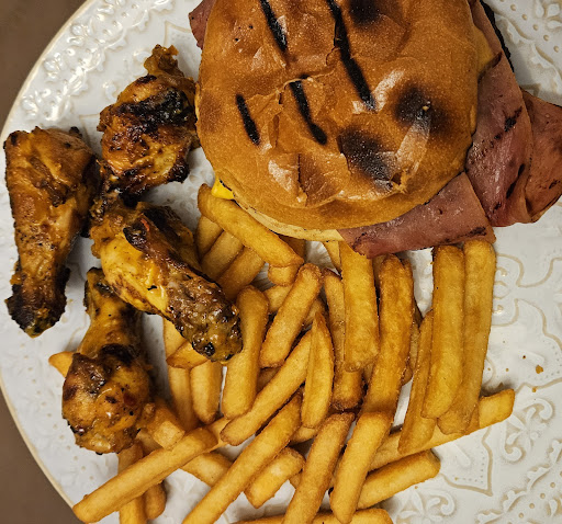 Photo of Sandhurst Peri Peri - 80 High St, Sandhurst GU47 8ED