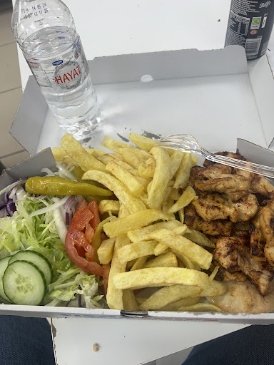 Photo of Istanbul Fish & Chips & Kebab - 72 High St, Sandhurst GU47 8ED