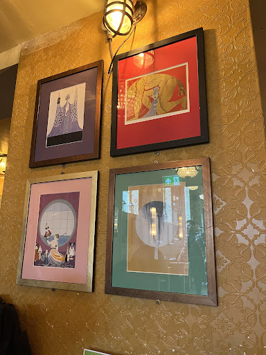 Photo of Fondo Lounge - 107 High St, Street BA16 0EY