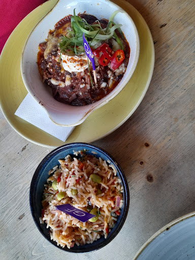 Photo of Fondo Lounge - 107 High St, Street BA16 0EY