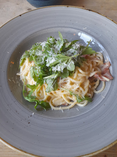 Photo of Fondo Lounge - 107 High St, Street BA16 0EY