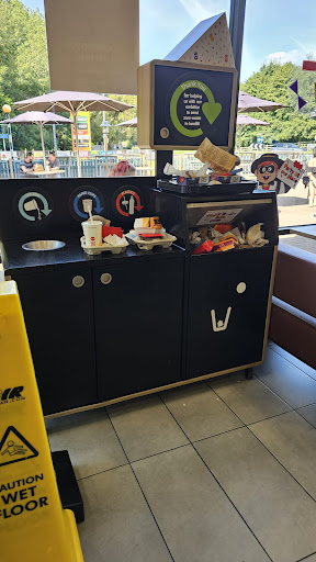 Photo of McDonald's - Westway Roundabout, Gravenchon Way, Street BA16 0HW